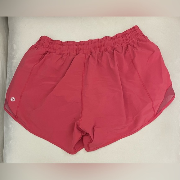 Lululemon Hotty Hot Shorts 4” Lined Heartthrob Size 8 - Picture 6 of 13